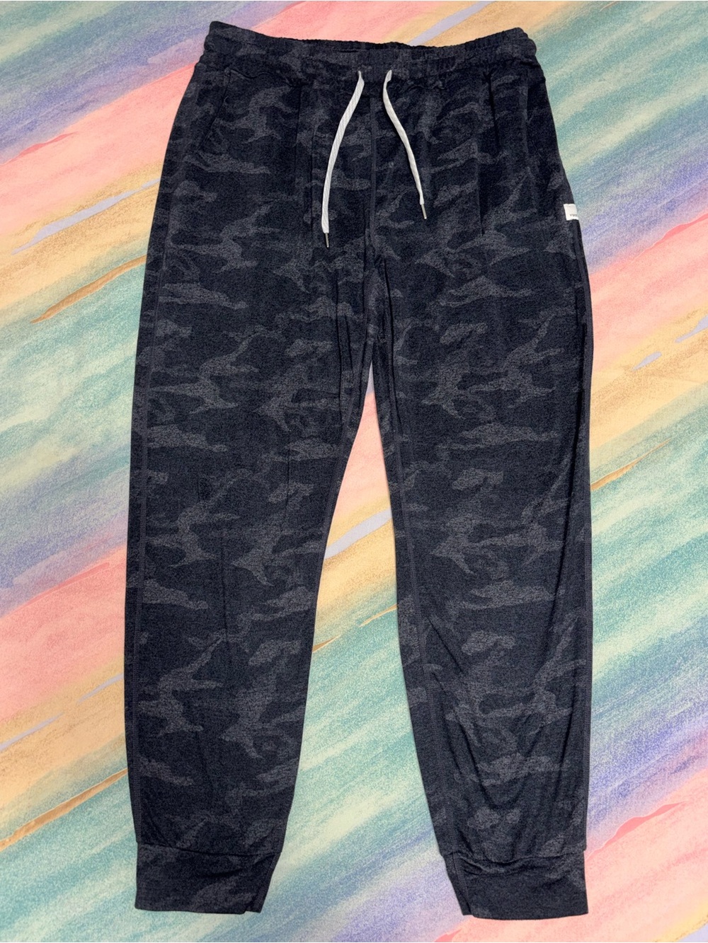 Vuori Performance Joggers camo Drawstring Sweatpants Womens size
